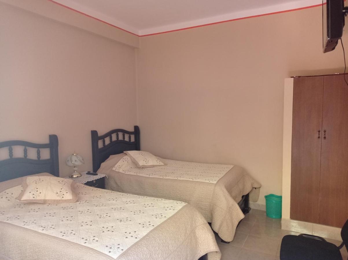 Hostal Aramayo Tupiza Ngoại thất bức ảnh